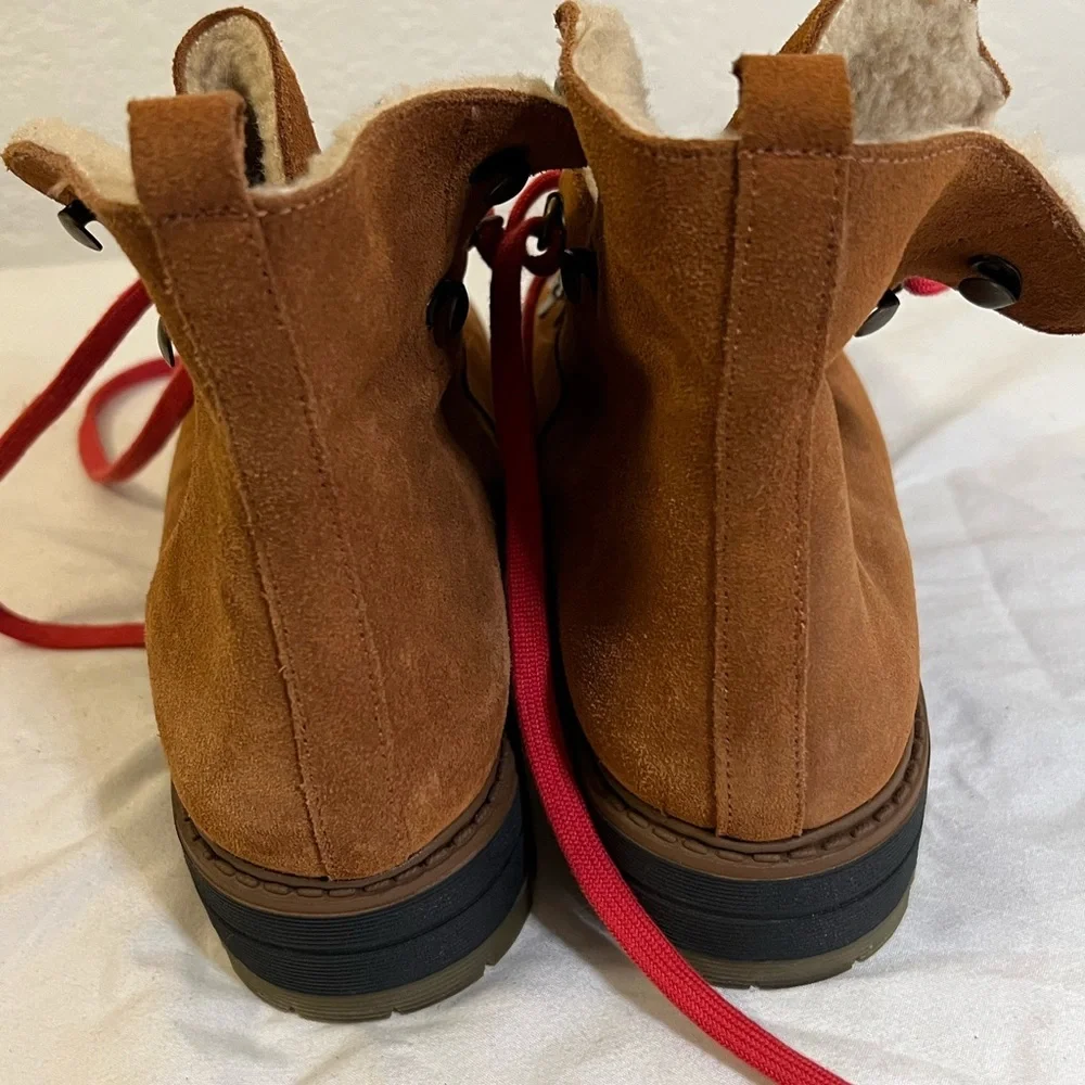 AVELLINI Sherpa‎ Boot Rust Brown US 8 EU 39 Suede Ankle NWOB Lined Spain Leather